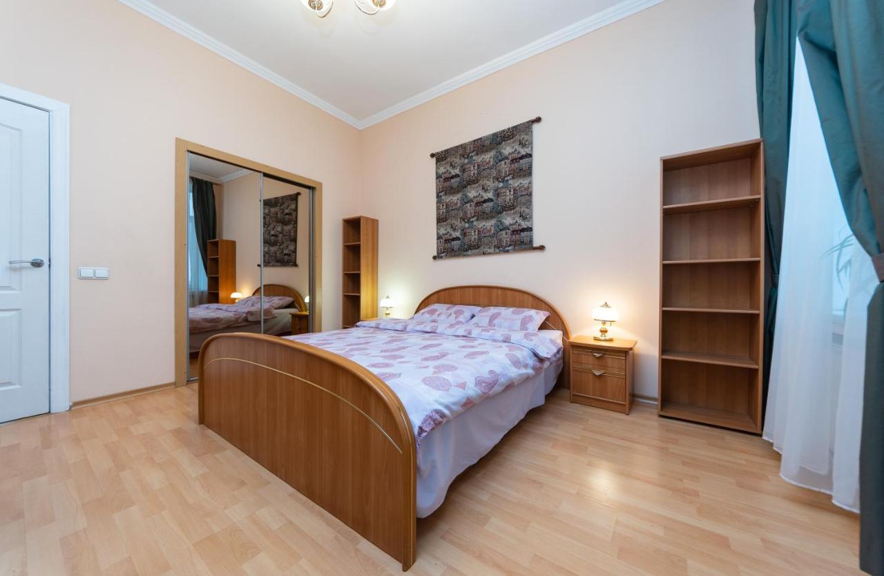 Apartamenty Sofia Киев Екстериор снимка