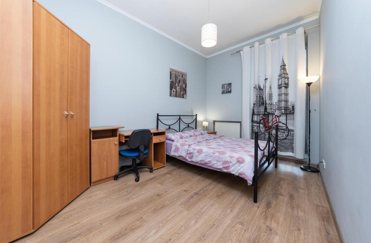 Apartamenty Sofia Киев Екстериор снимка