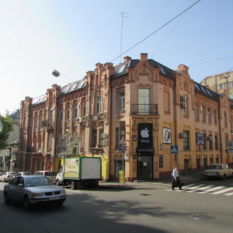 Apartamenty Sofia Киев Екстериор снимка